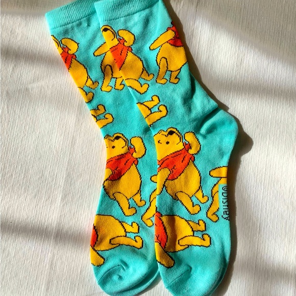 New 2 Pairs Disney Socks.  Size 9-13 - Picture 3 of 6